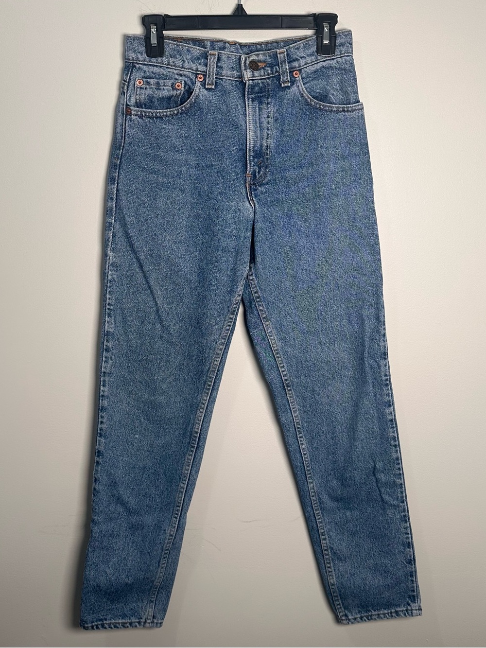 Vintage Levi’s 550 relaxed fit irregular Men’s Blue Denim Jeans